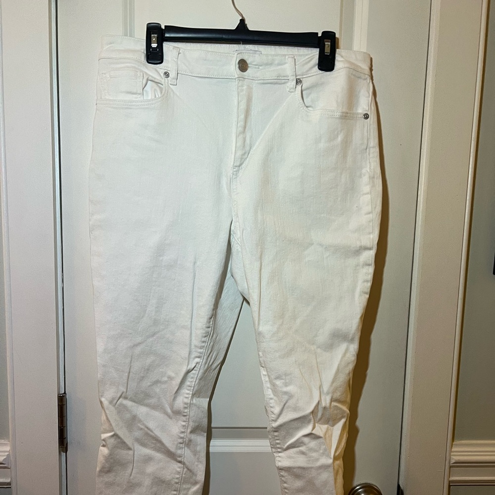 LOFT Women's White Jeans
